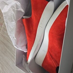 Via Spiga V-Marlow Sienna Suede Sneakers